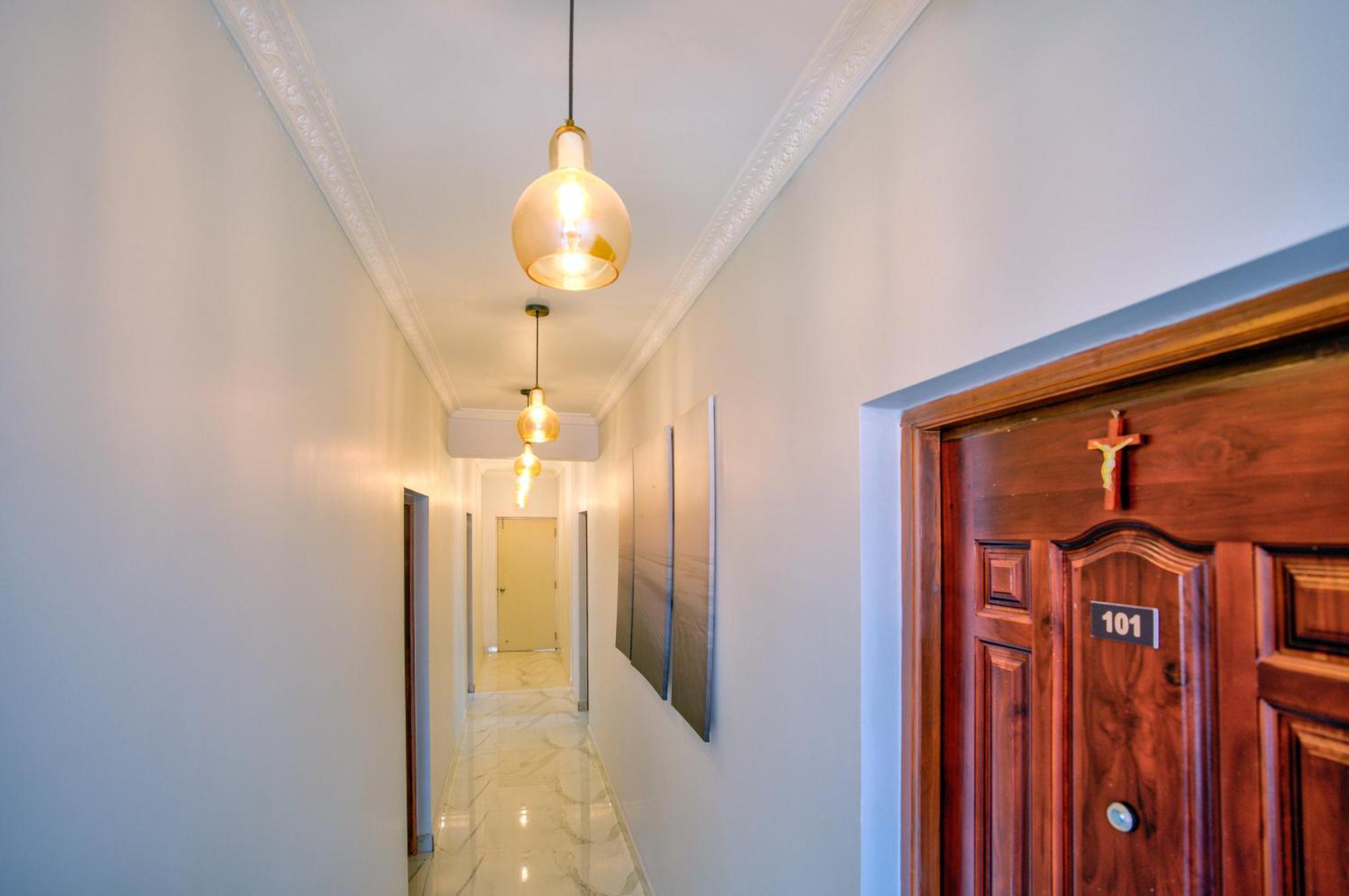 באג'ה Candolim Beach White Residency מראה חיצוני תמונה