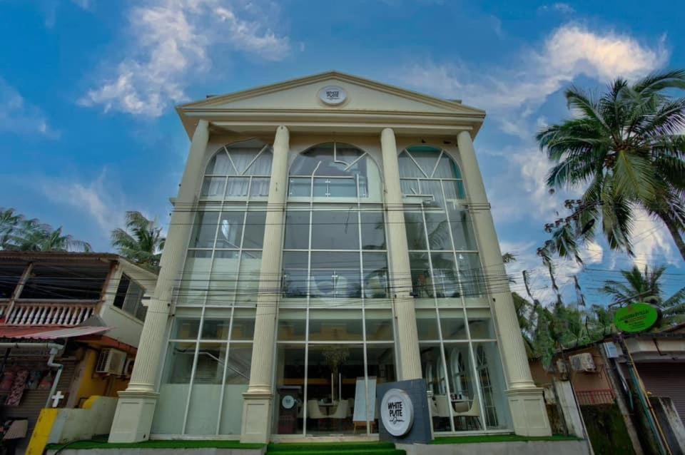 באג'ה Candolim Beach White Residency מראה חיצוני תמונה